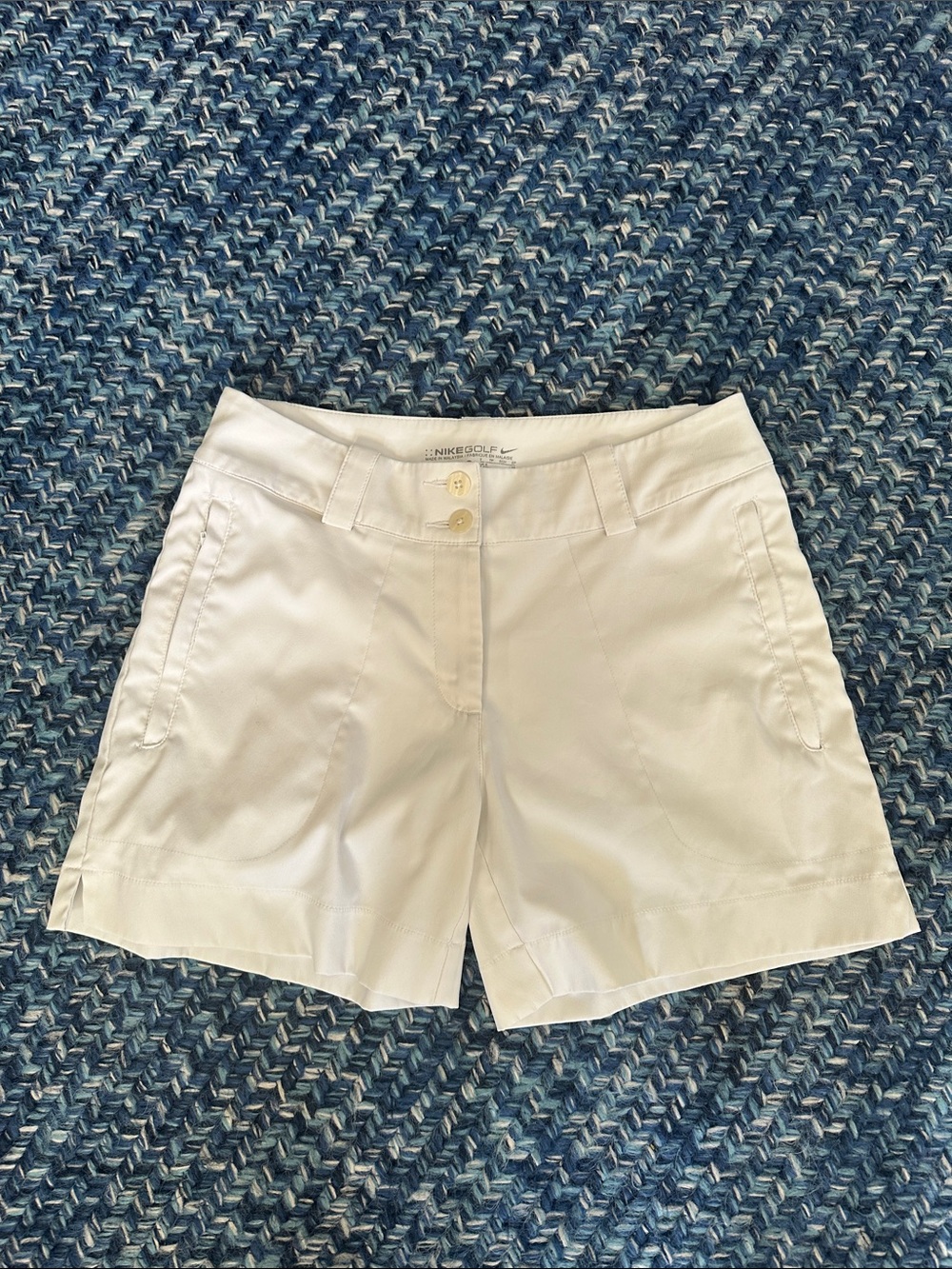 Women's Nike Golf/Tour Performance Dri-FIT Shorts Size 2 white
